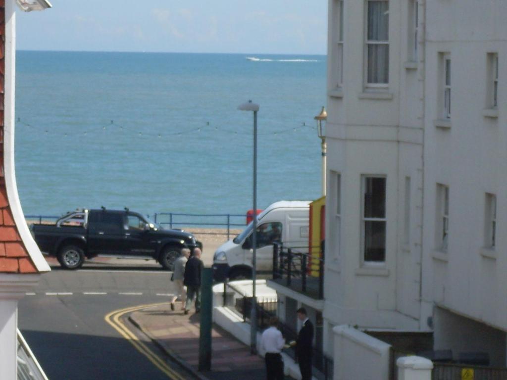Cambridge House Guest House Eastbourne Værelse billede
