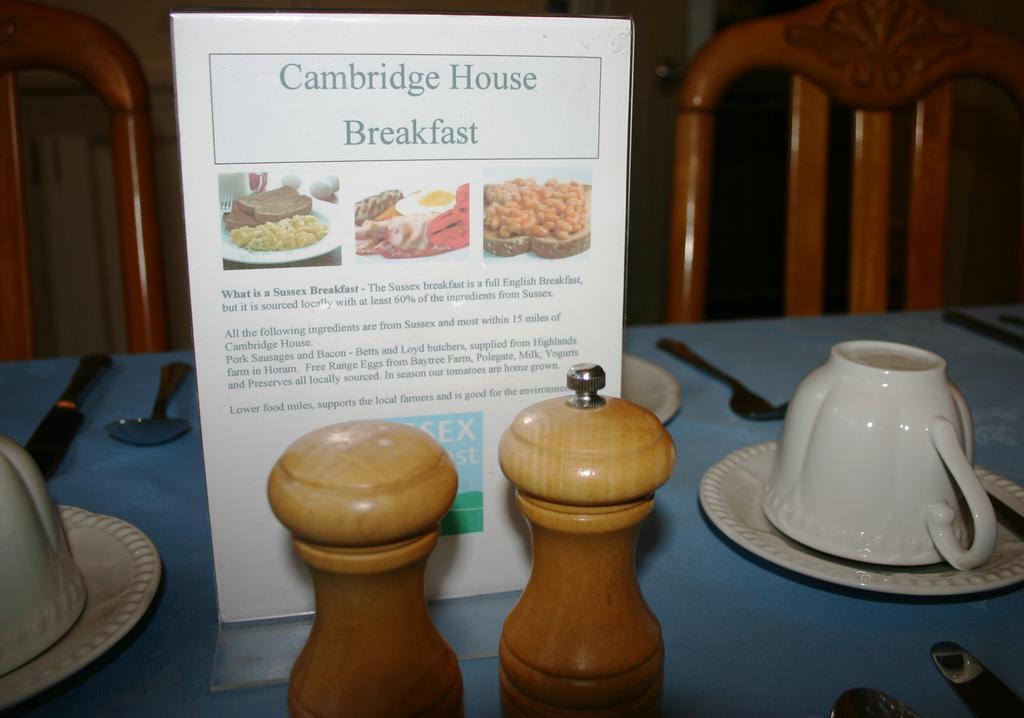 Cambridge House Guest House Eastbourne Eksteriør billede