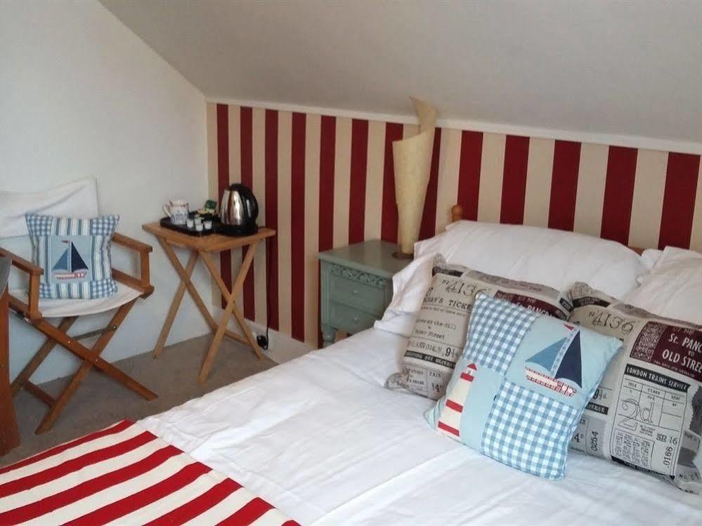 Cambridge House Guest House Eastbourne Eksteriør billede